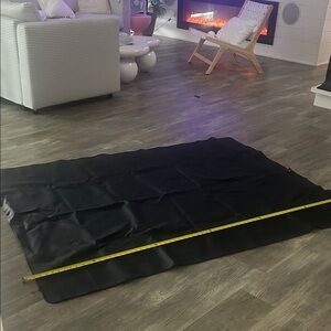 53 by 69 grounding mat with plug